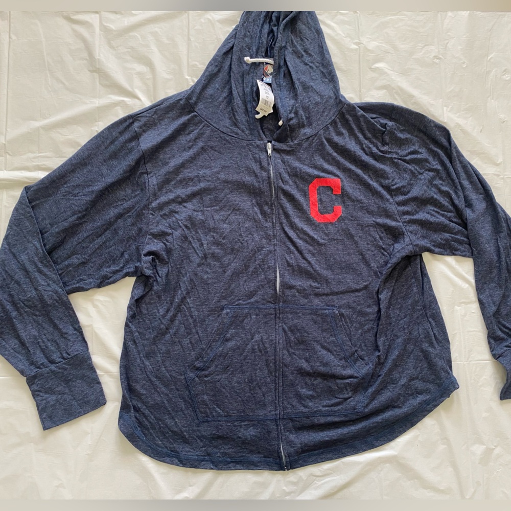 NWT Women’s Plus Size 3XL Cleveland Indians Guardians Full Zipper Sweatshirt